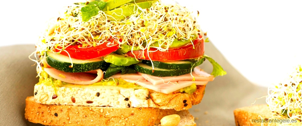 ¿Cuántas calorías tiene un sándwich completo?