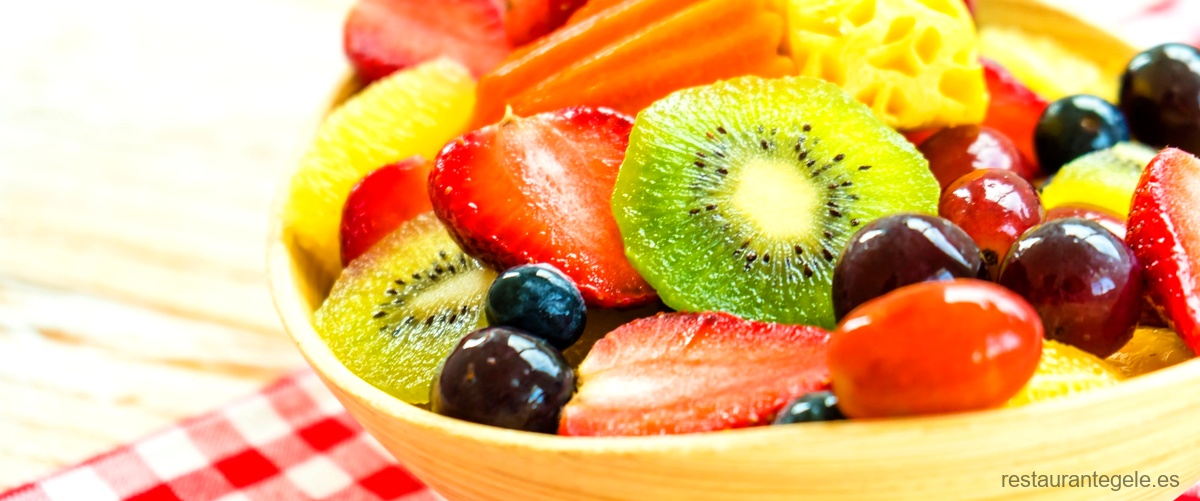 ¿Qué se le pone a la ensalada de frutas para que dure más tiempo?